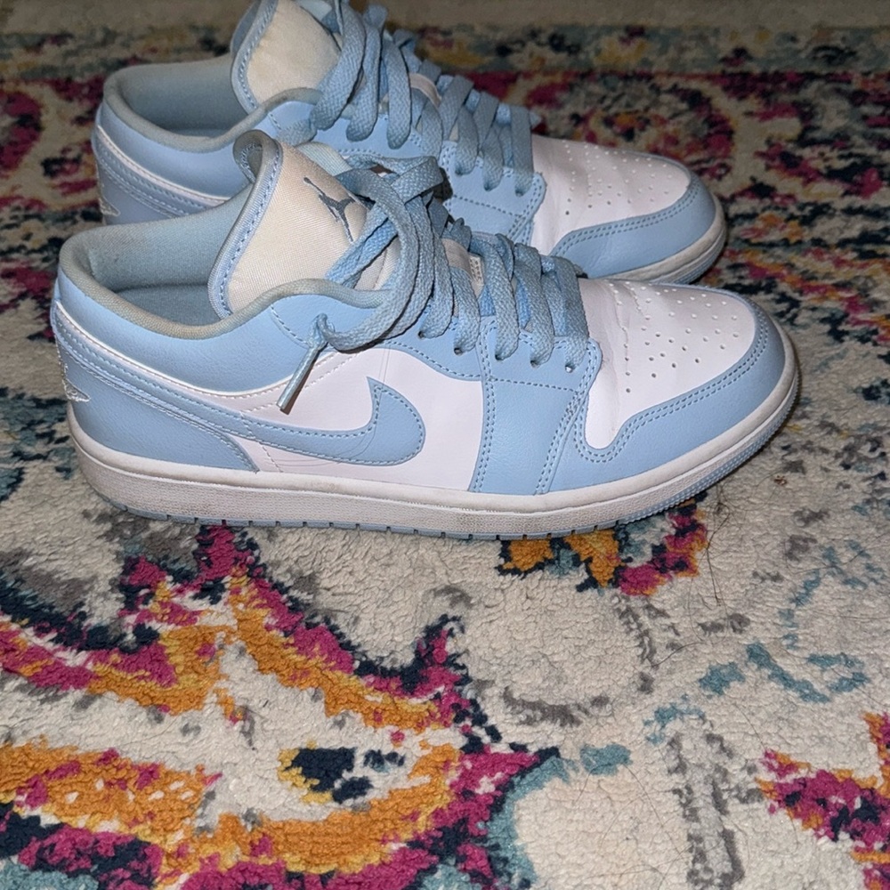 Air Jordan 1